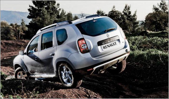 que volume de porta-malas no Renault daster em litros 