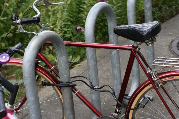 como instalar um bloqueio em uma bicicleta