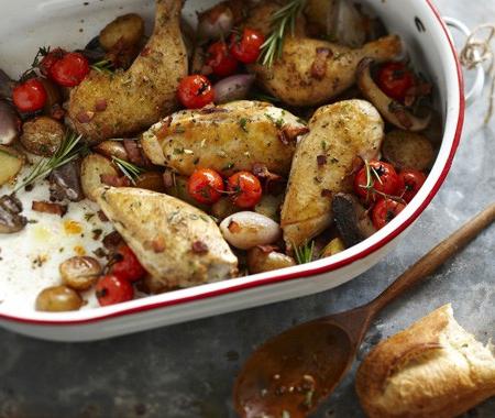 Quão delicioso para assar batatas no forno com frango