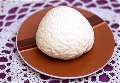 A receita para queijo caseiro de queijo cottage: agradecemos aos nossos parentes e convidados