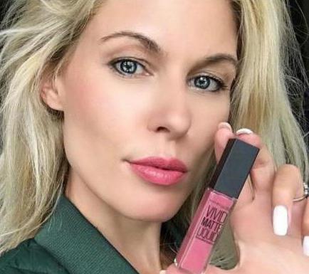 Maybelline Vivid Matte Liquid: comentários e descrição