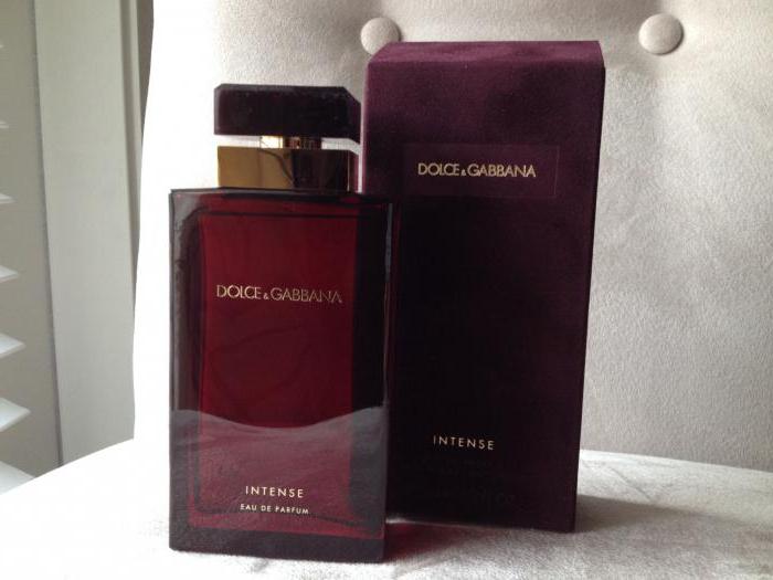 Água de perfume Dolce & Gabbana Pour Femme: descrição, opiniões