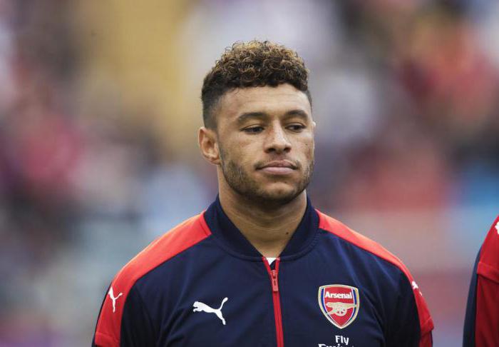 O jogador de futebol inglês Alex Oxlade-Chamberlain: biografia, realizações e fatos interessantes