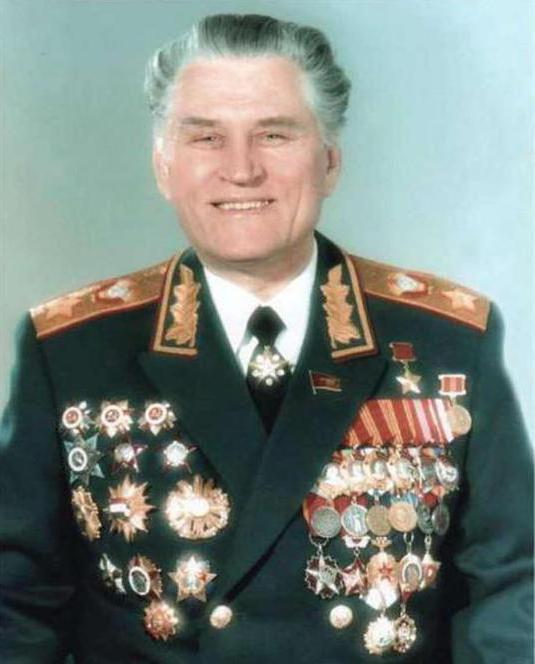 Marechal Vasily Ivanovich Petrov: biografia, família
