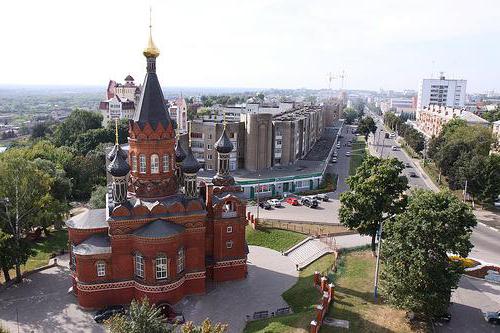 Onde está Bryansk? Ele se estende ao longo das margens do Desna