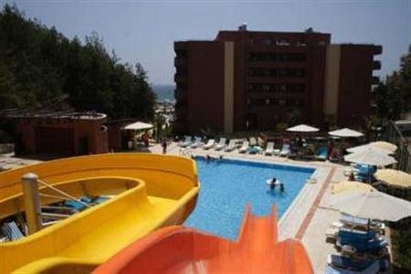 Hotel "Alara Kum" (Turquia / Alanya): descrição, fundo convidado, refeições