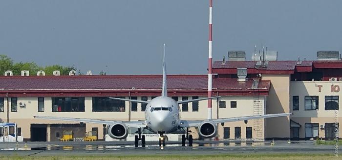 Roshchino (aeroporto) - o principal porto aéreo de Tyumen