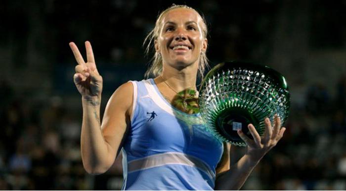 Foto de jogador de tênis Kuznetsova