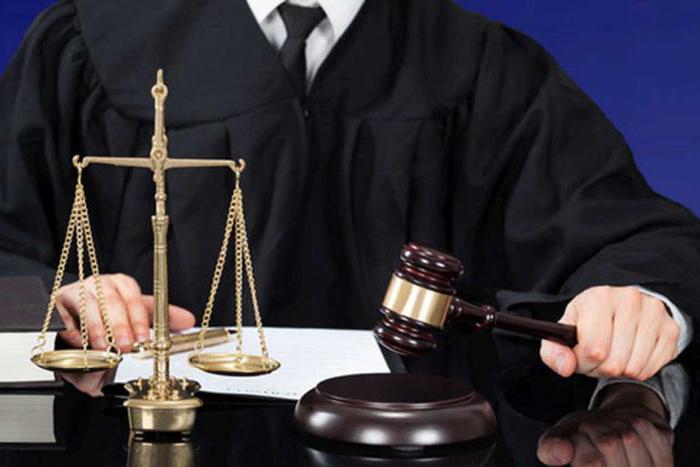Fazer negócios em tribunal: características e recomendações