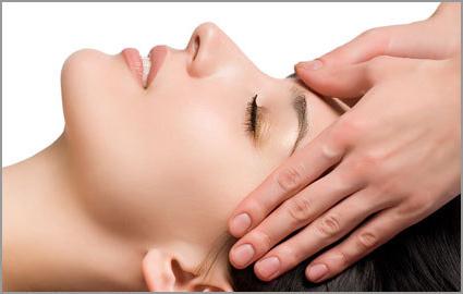 Massagem facial japonesa